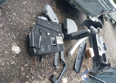 2024 Toyota Sienna Xle from USA, damaged, VIN 5TDYRKEC7RS205106